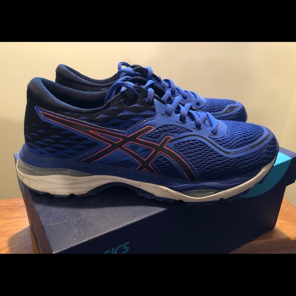 Asics Cumulus - Picture 3 of 5